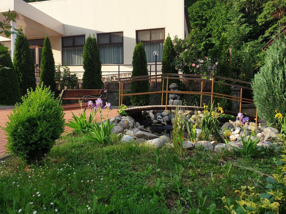Vila Tisa Tismana Dış mekan fotoğraf