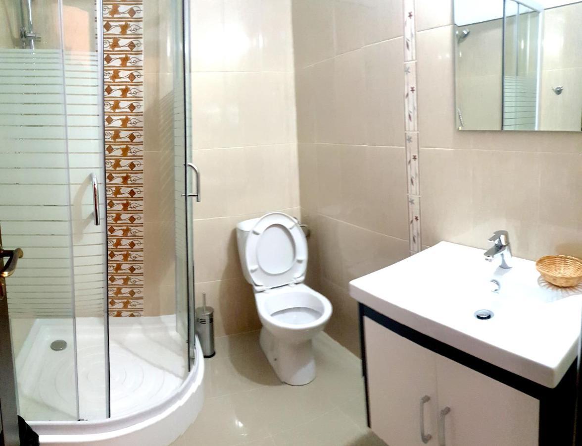Vila Tisa Tismana Dış mekan fotoğraf